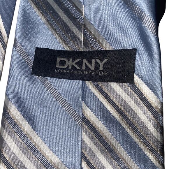 DKNY - Blue/White Striped Silk Men's Neck Tie - Picture 4 of 8